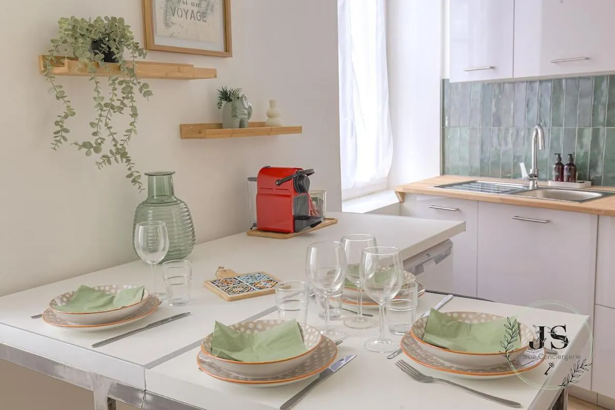 Apartment Le Dauphine Studio Climatise Lyon France